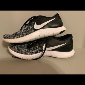 Nike Womens 7 Flex Contact running shoes